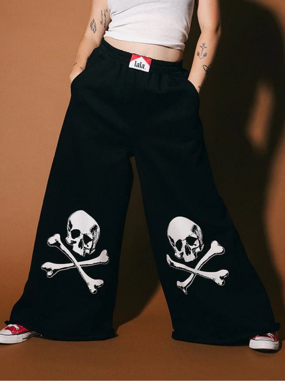 Dressed in lala Cross My Heart Wide Leg Sweatpants Black, M